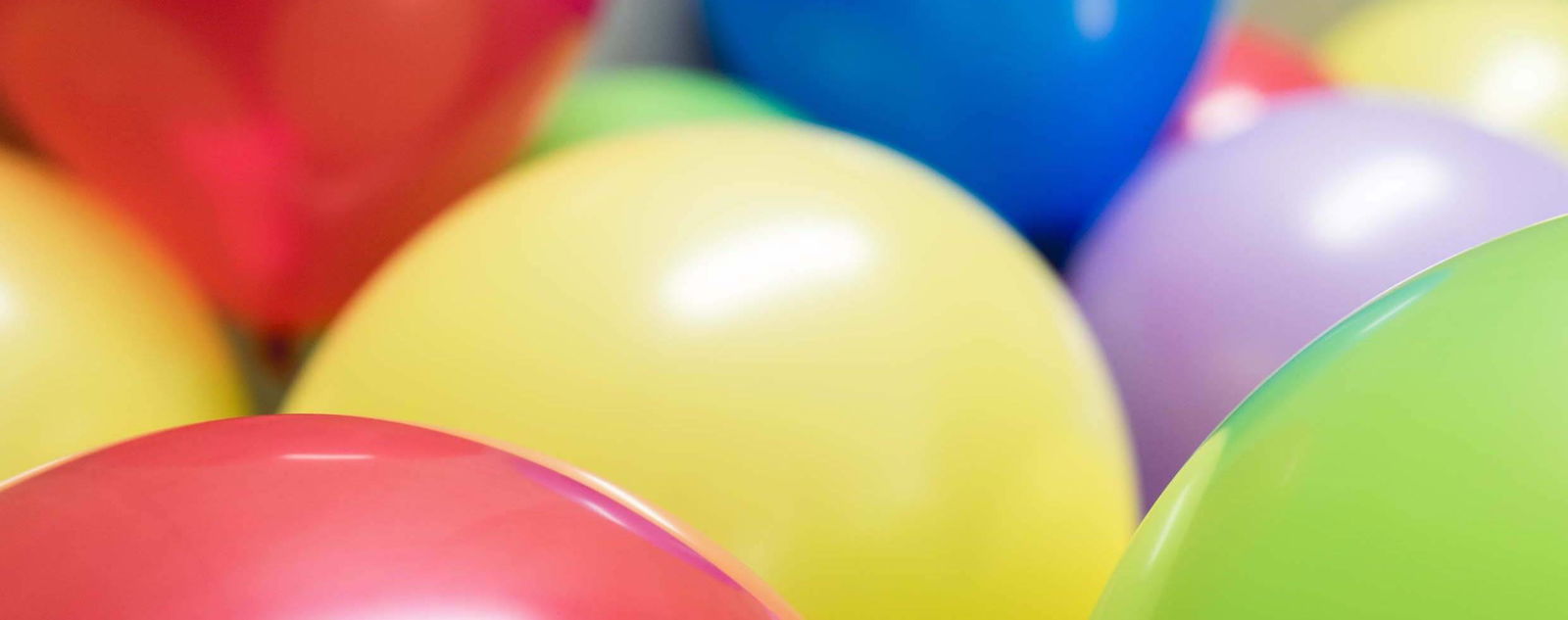 Aktionen Bild mit Ballons Aktionen und Angebote. . Die normalen Pr...